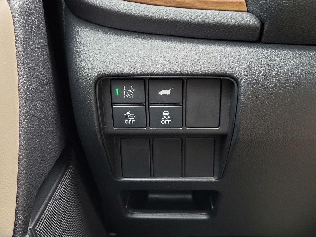 used 2018 Honda CR-V car, priced at $22,888