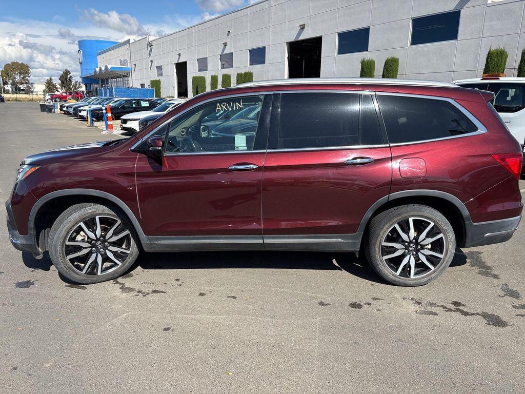 used 2021 Honda Pilot car, priced at $37,889