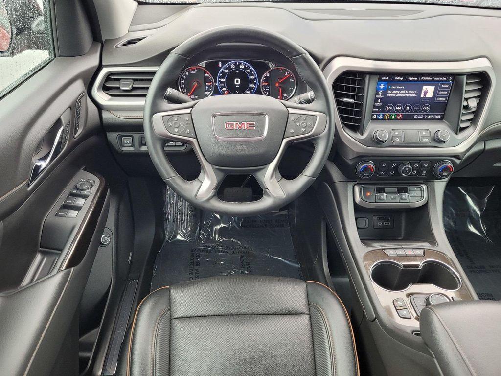 used 2023 GMC Acadia car, priced at $30,788