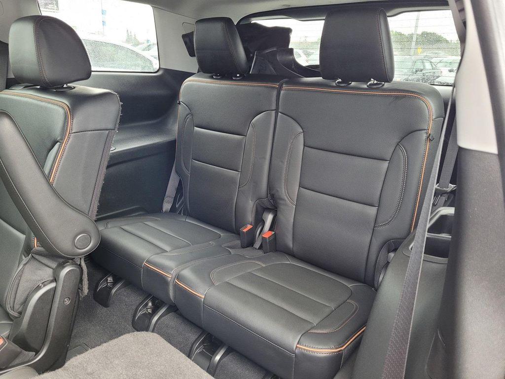 used 2023 GMC Acadia car, priced at $30,788