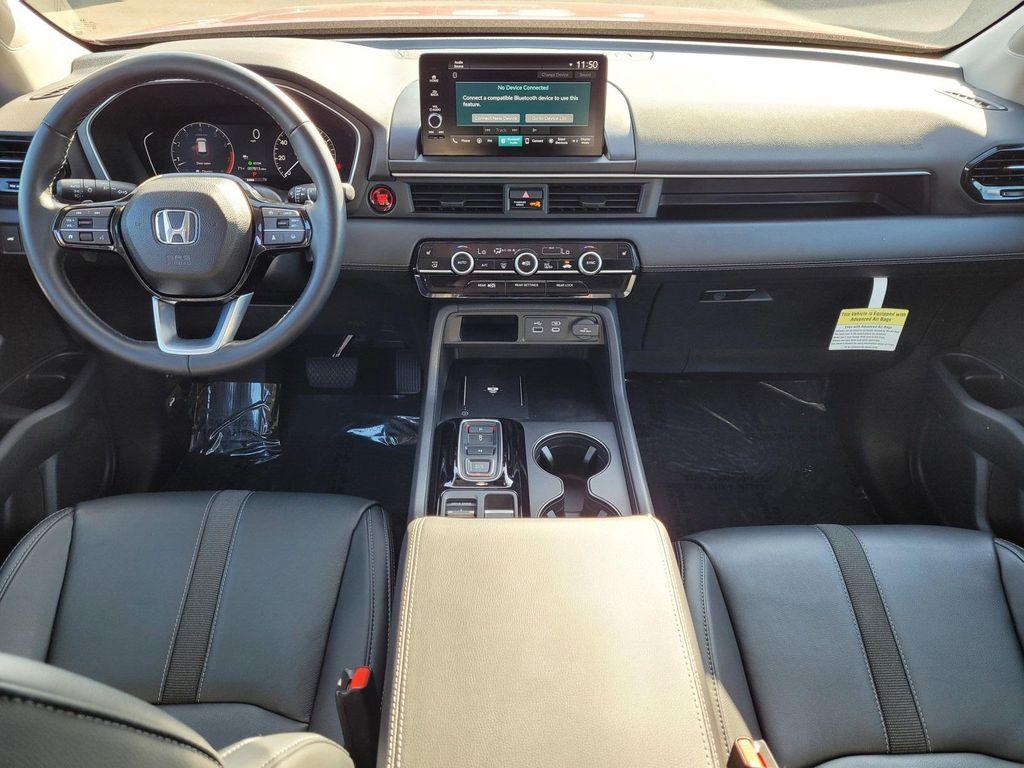 new 2024 Honda Pilot car, priced at $44,605