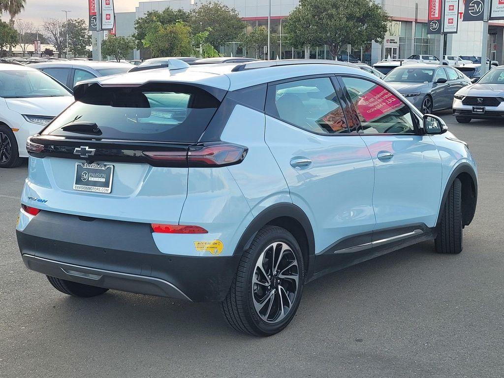 used 2022 Chevrolet Bolt EUV car, priced at $19,388