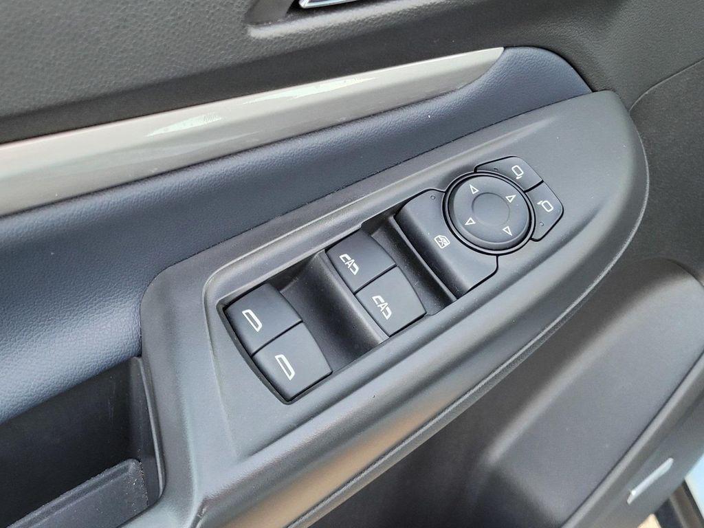 used 2022 Chevrolet Bolt EUV car, priced at $19,388