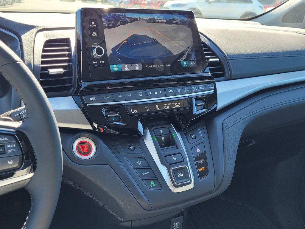 new 2026 Honda Odyssey car, priced at $45,685