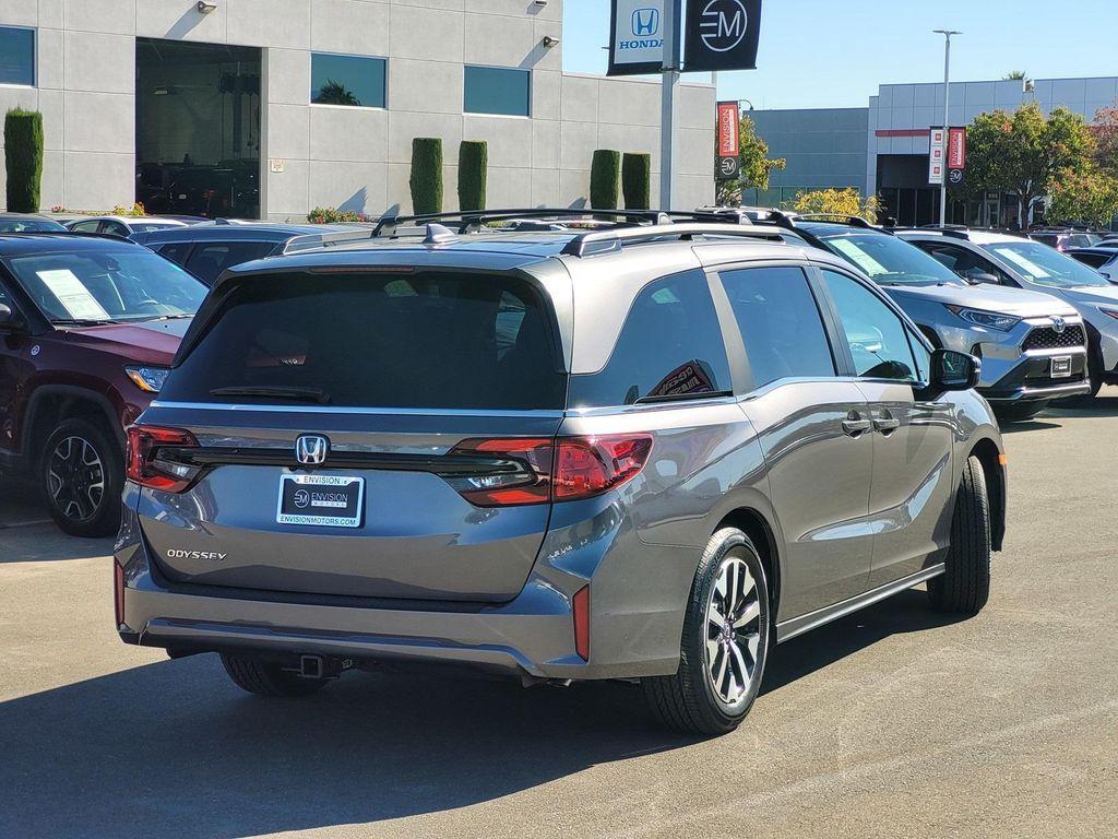 new 2026 Honda Odyssey car, priced at $45,685