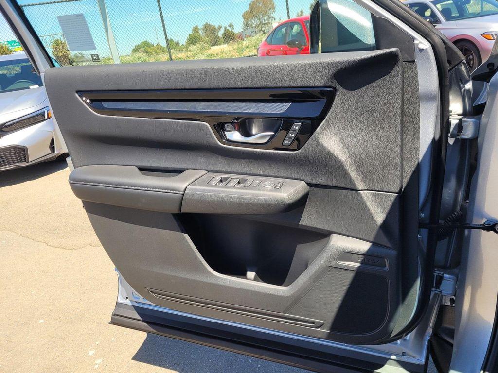 new 2025 Honda CR-V car, priced at $37,850