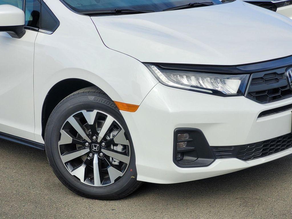 new 2026 Honda Odyssey car, priced at $45,340