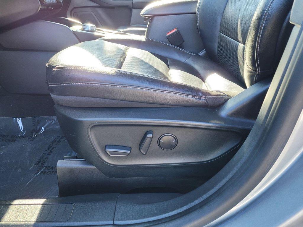 used 2022 Ford Escape car, priced at $18,988