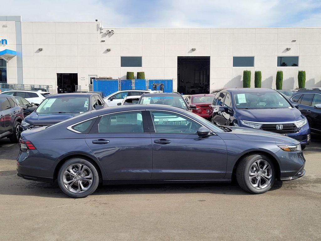 new 2025 Honda Accord Hybrid car, priced at $36,135