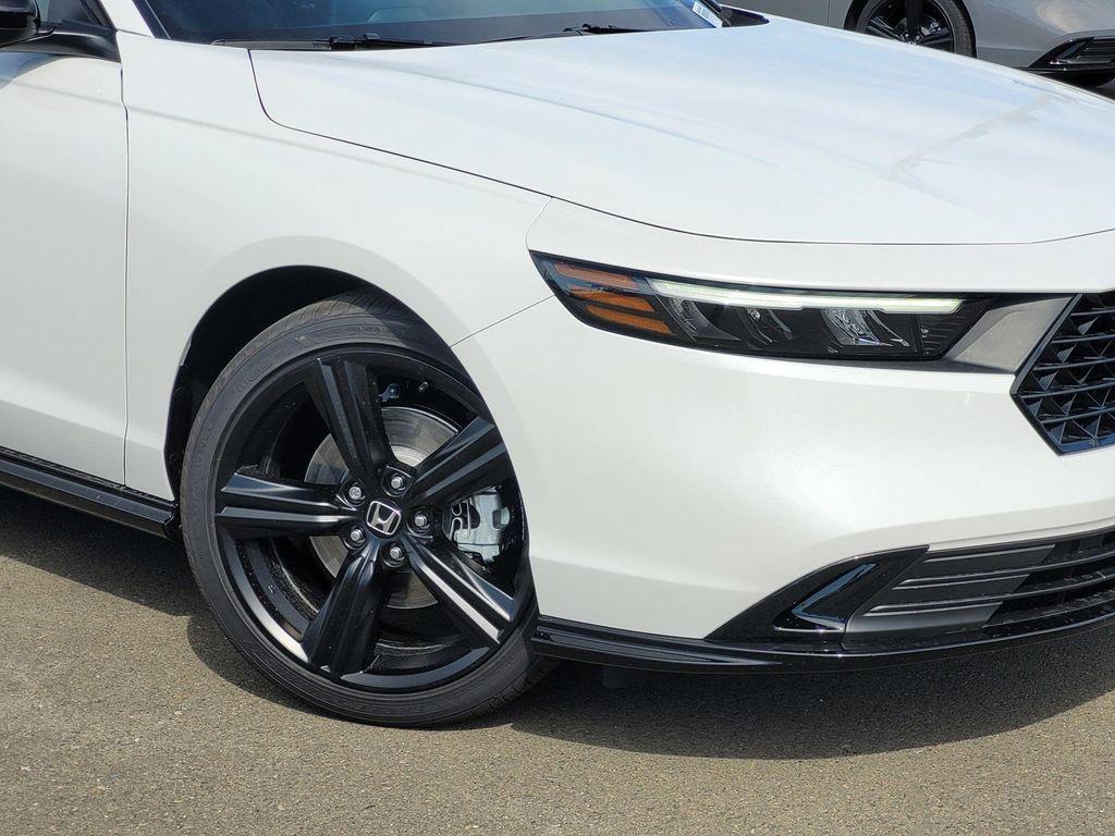 new 2025 Honda Accord Hybrid car, priced at $36,980