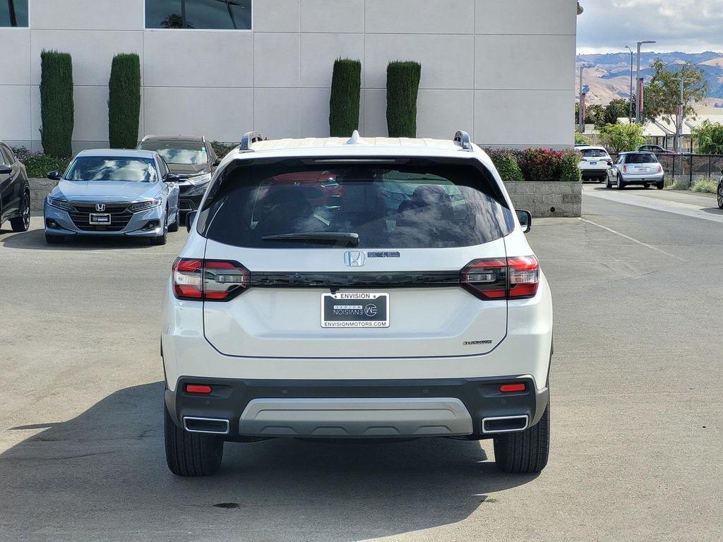 new 2025 Honda Pilot car, priced at $51,350