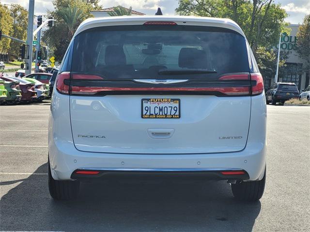 new 2024 Chrysler Pacifica car, priced at $53,991