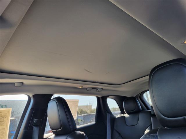 new 2023 Jeep Cherokee car, priced at $43,991