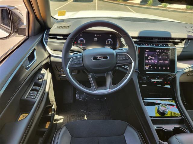 new 2025 Jeep Grand Cherokee car, priced at $46,930