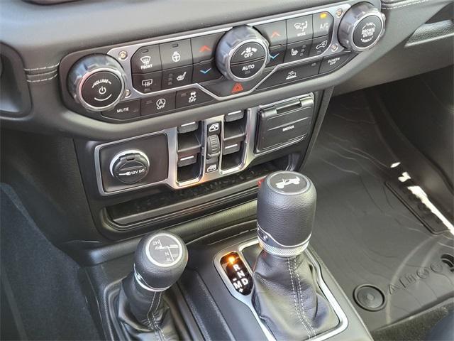 new 2025 Jeep Wrangler car, priced at $55,525
