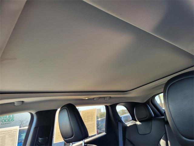 new 2023 Jeep Cherokee car, priced at $43,991
