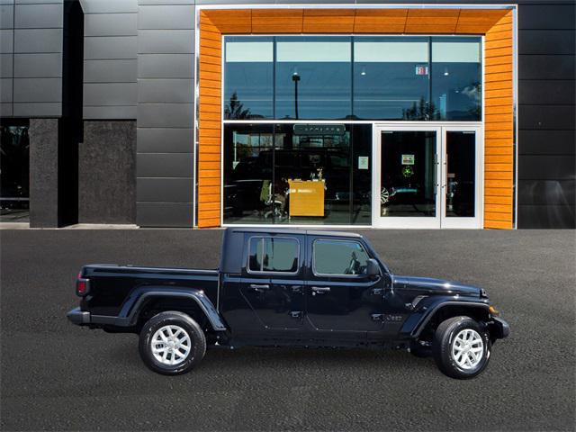 new 2023 Jeep Gladiator car, priced at $51,881