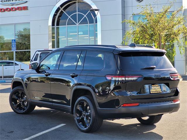 new 2025 Jeep Grand Cherokee L car, priced at $50,728