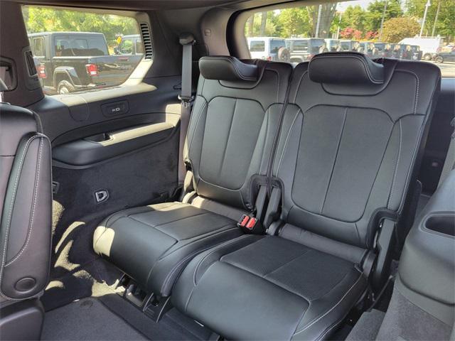 new 2024 Jeep Grand Cherokee L car, priced at $65,385