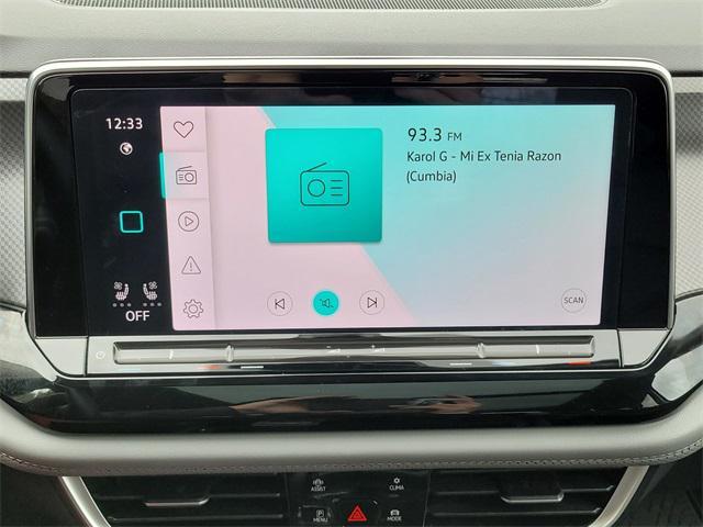 used 2024 Volkswagen Atlas car, priced at $34,888