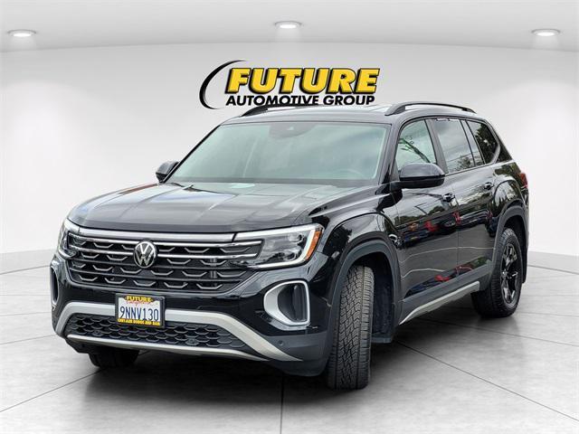 used 2024 Volkswagen Atlas car, priced at $34,888
