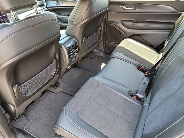 new 2025 Jeep Grand Cherokee L car, priced at $52,120
