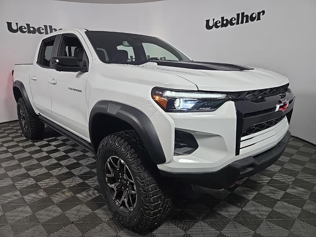 new 2025 Chevrolet Colorado car, priced at $53,305