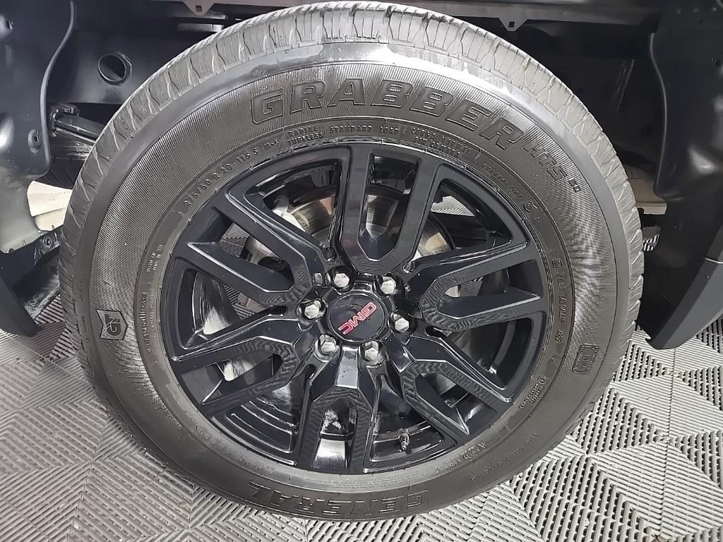 used 2023 GMC Sierra 1500 car, priced at $35,000