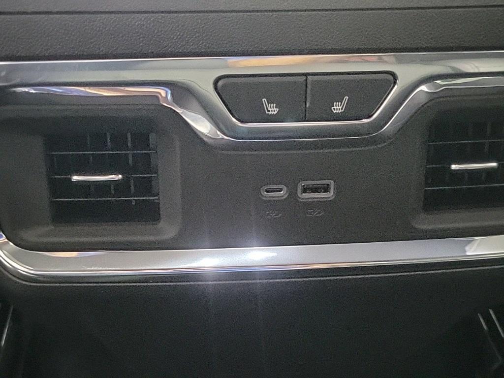 new 2026 Chevrolet Silverado 1500 car, priced at $70,106
