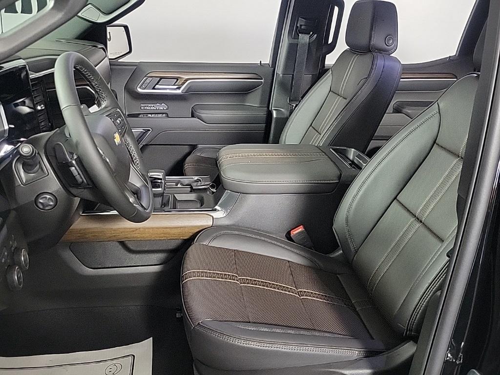 new 2026 Chevrolet Silverado 1500 car, priced at $70,106