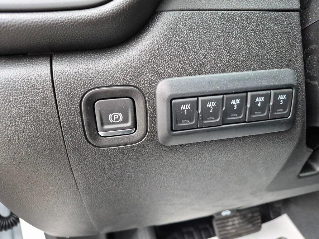 new 2025 Chevrolet Silverado 2500 car, priced at $56,712