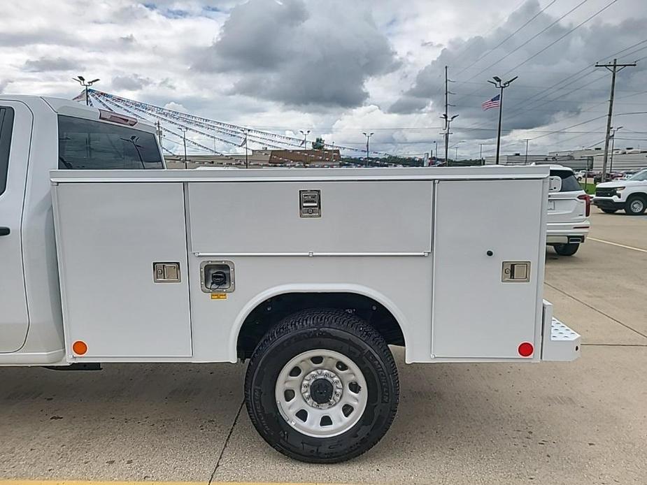 new 2024 Chevrolet Silverado 3500 car, priced at $59,695