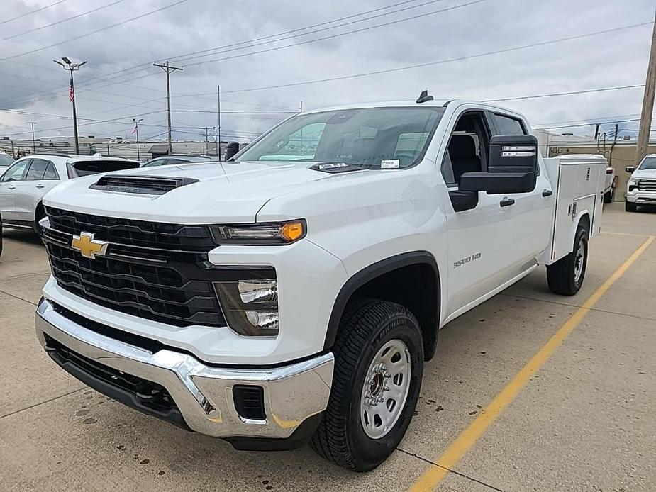 new 2024 Chevrolet Silverado 3500 car, priced at $59,695