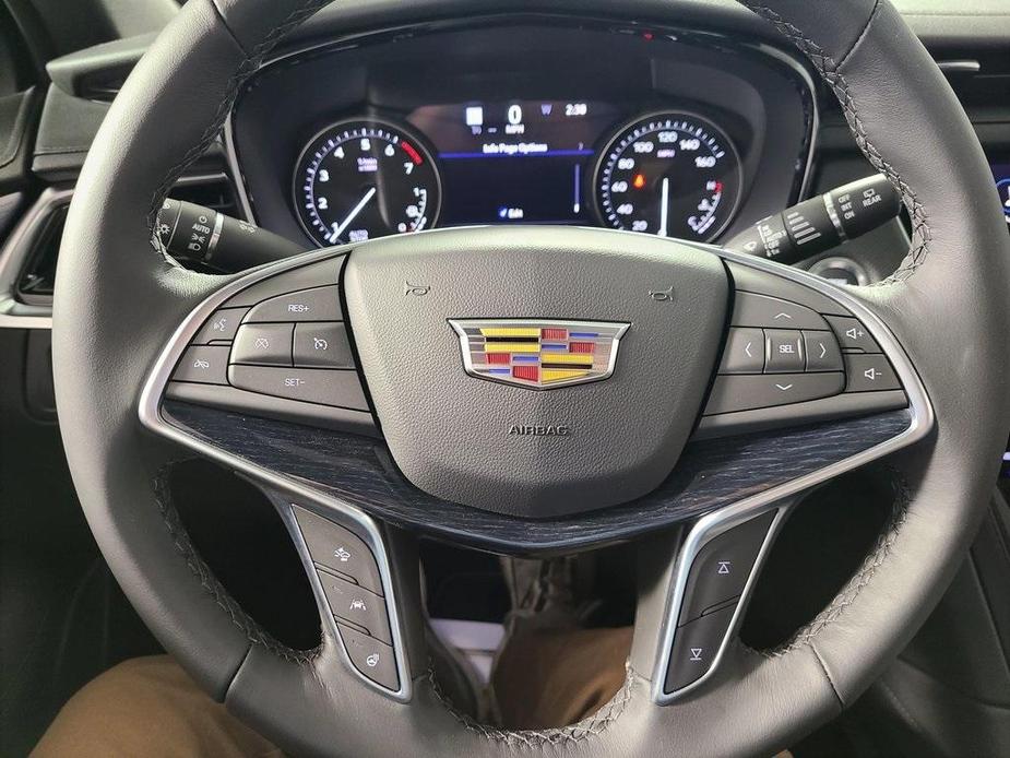 new 2024 Cadillac XT5 car, priced at $56,630