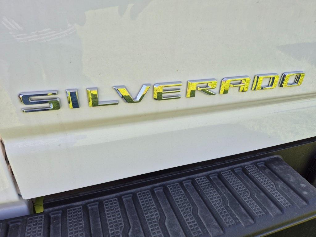 new 2025 Chevrolet Silverado 3500 car, priced at $51,618