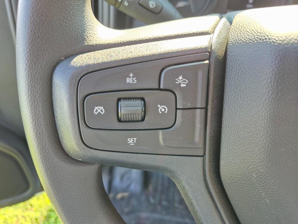 new 2025 Chevrolet Silverado 3500 car, priced at $51,618