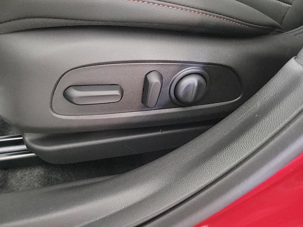 new 2026 Chevrolet Trax car, priced at $28,650