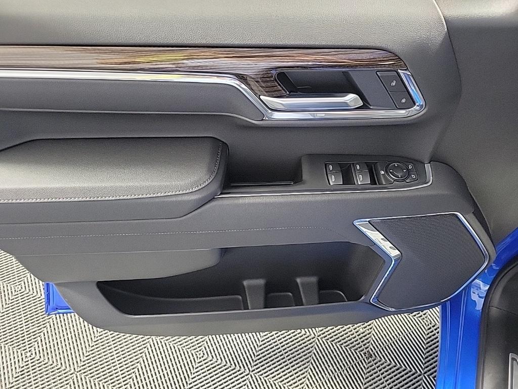 new 2025 Chevrolet Silverado 1500 car, priced at $50,955