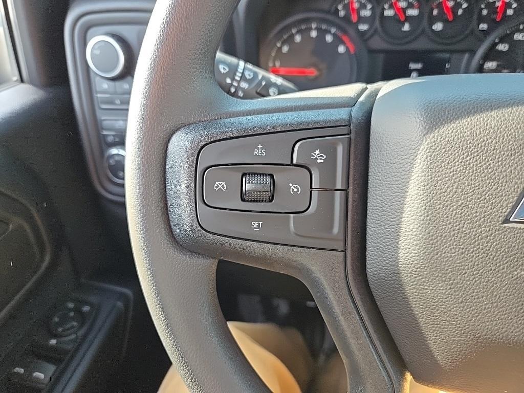 new 2025 Chevrolet Silverado 2500 car, priced at $52,566
