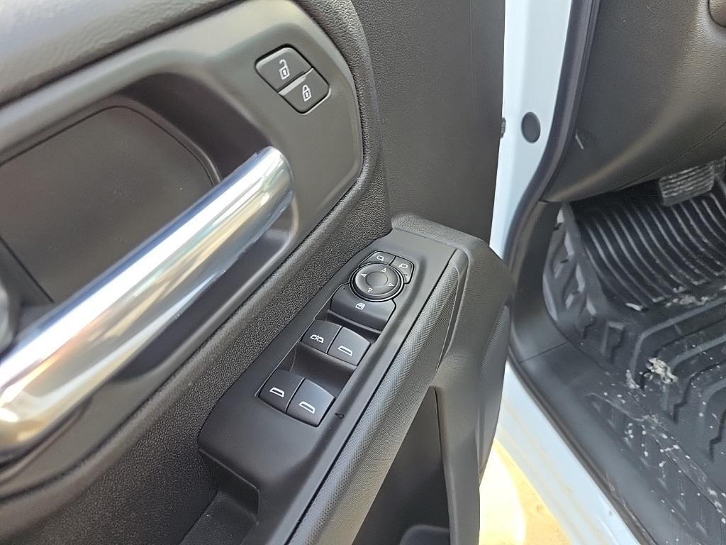 new 2025 Chevrolet Silverado 2500 car, priced at $52,566