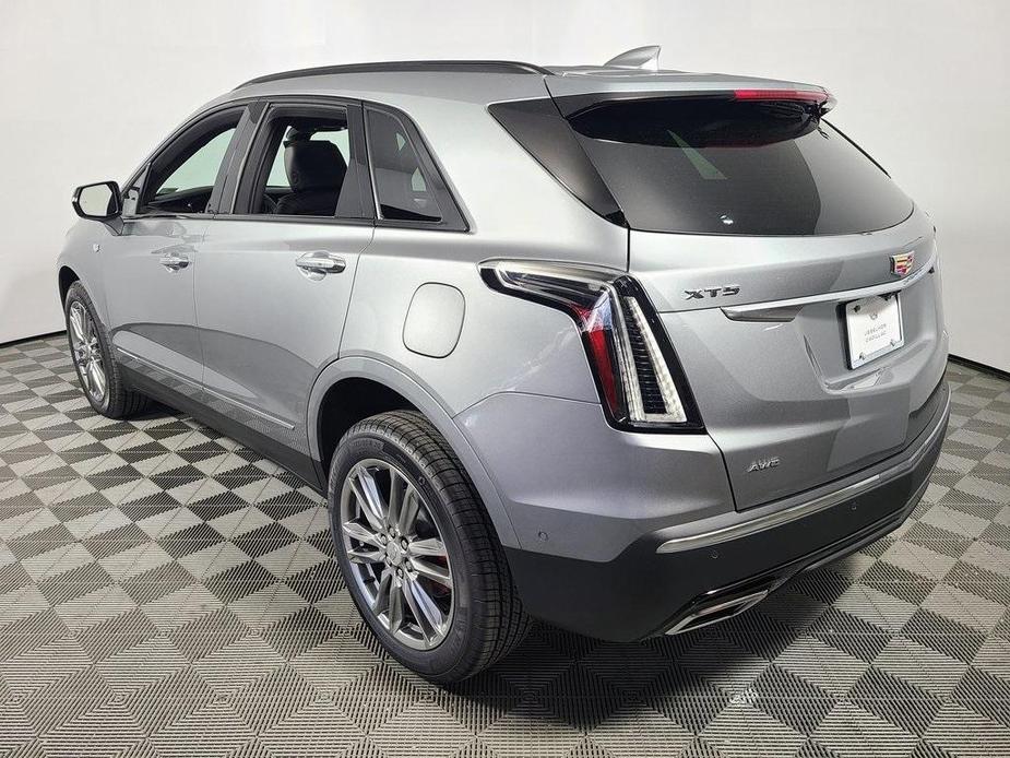 new 2025 Cadillac XT5 car, priced at $62,475