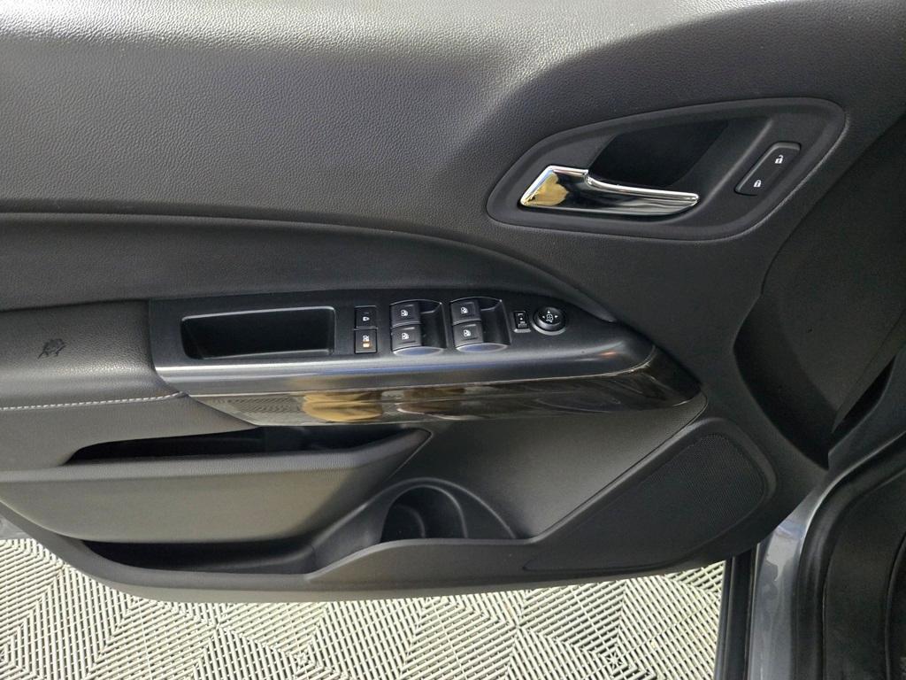 used 2021 GMC Canyon car, priced at $32,998