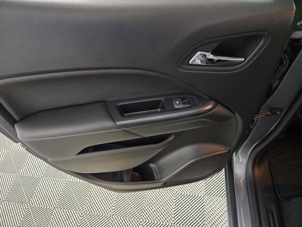 used 2021 GMC Canyon car, priced at $32,998