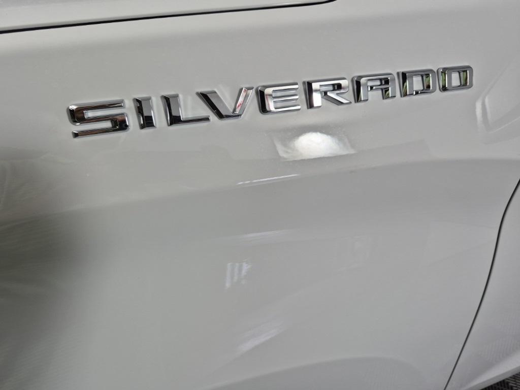 new 2025 Chevrolet Silverado 1500 car, priced at $40,870
