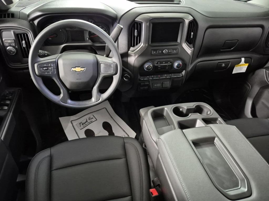 new 2025 Chevrolet Silverado 1500 car, priced at $40,870