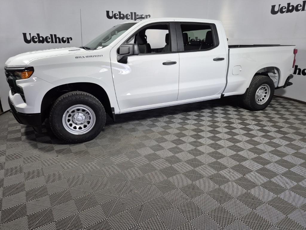 new 2025 Chevrolet Silverado 1500 car, priced at $40,870