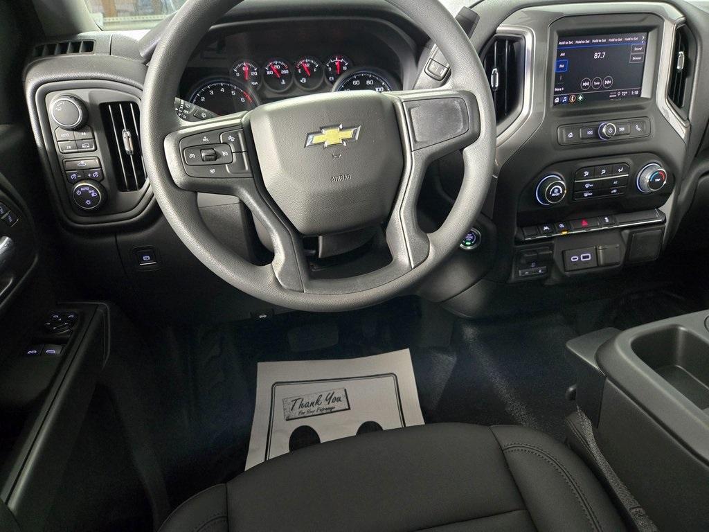 new 2025 Chevrolet Silverado 1500 car, priced at $39,330