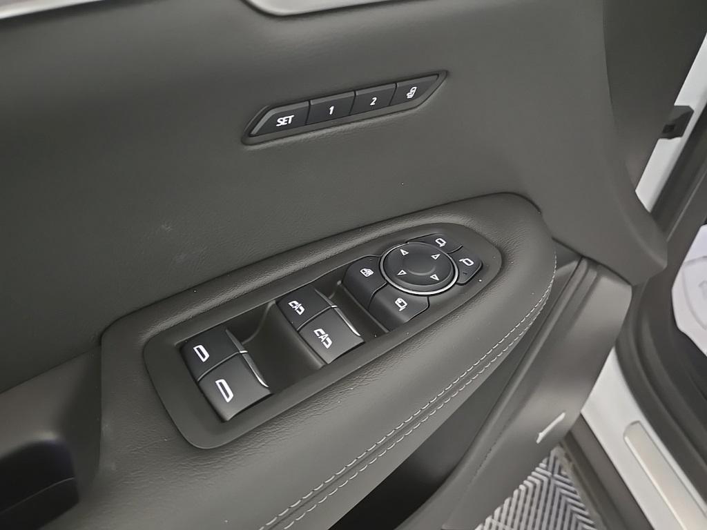 new 2025 Cadillac XT6 car, priced at $67,710