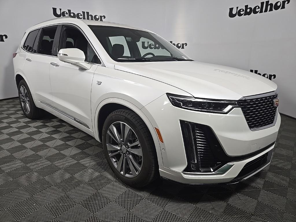 new 2025 Cadillac XT6 car, priced at $67,710