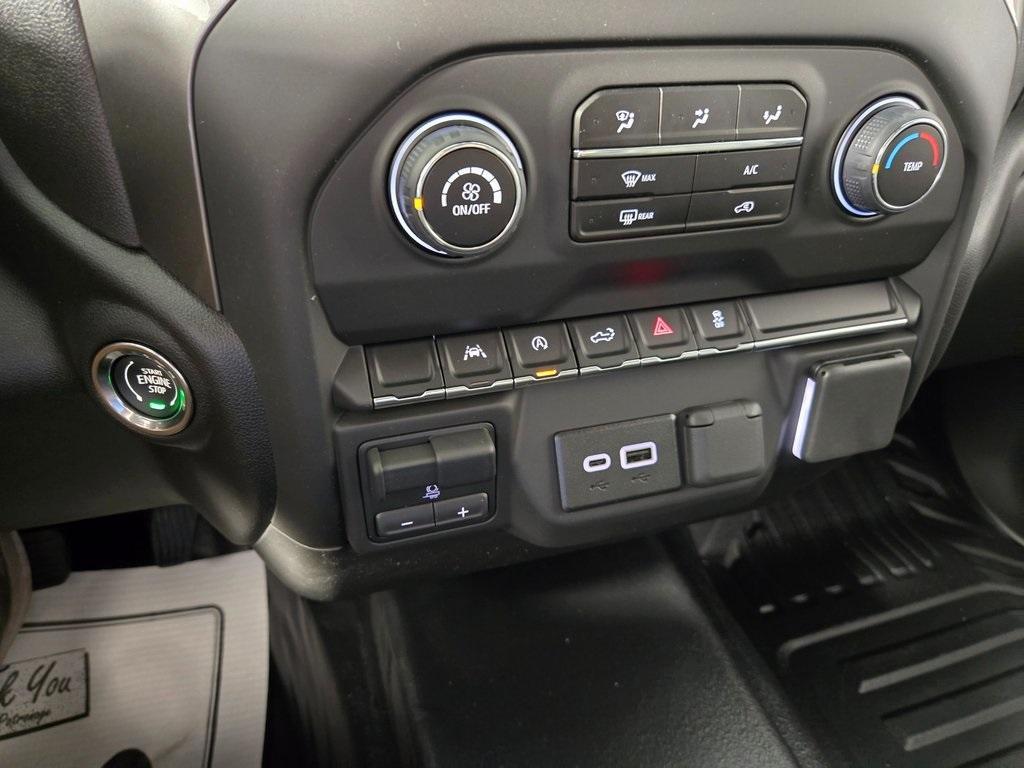 new 2025 Chevrolet Silverado 1500 car, priced at $42,295